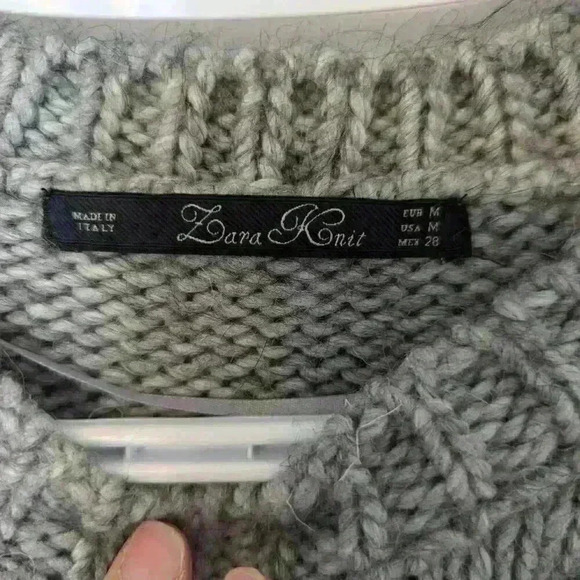 Lara Knit, Crewneck, Sweater, Grey and  Black, Size M - Picture 4 of 5